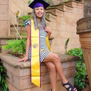 Meet your Posher, Monica